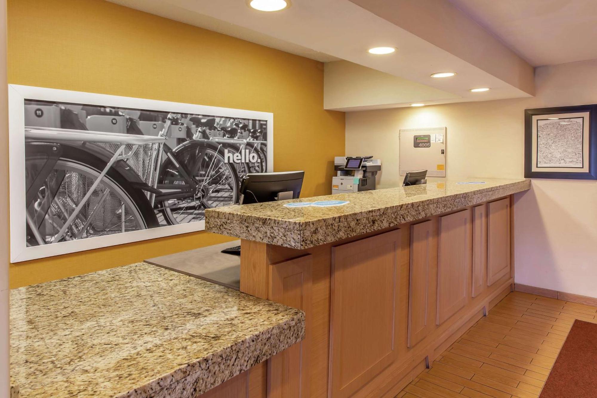 Hampton Inn Minneapolis-Burnsville Ngoại thất bức ảnh